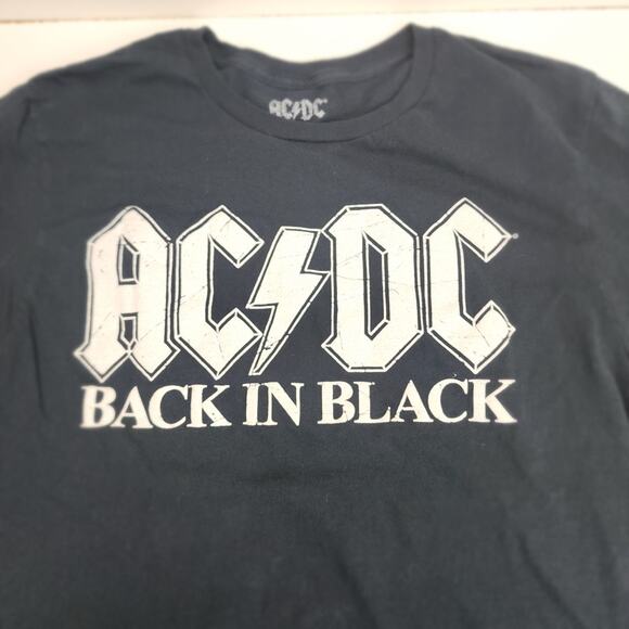 AC/DC Hard Rock Band Back In Black Album Black Short Sleeve T-Shirt Men's Size M - Picture 2 of 4